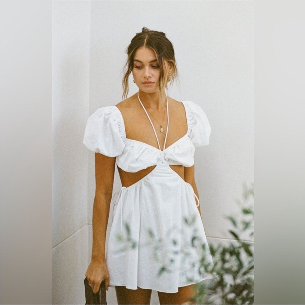 Sabo Elegant White Puff Sleeve Dress
